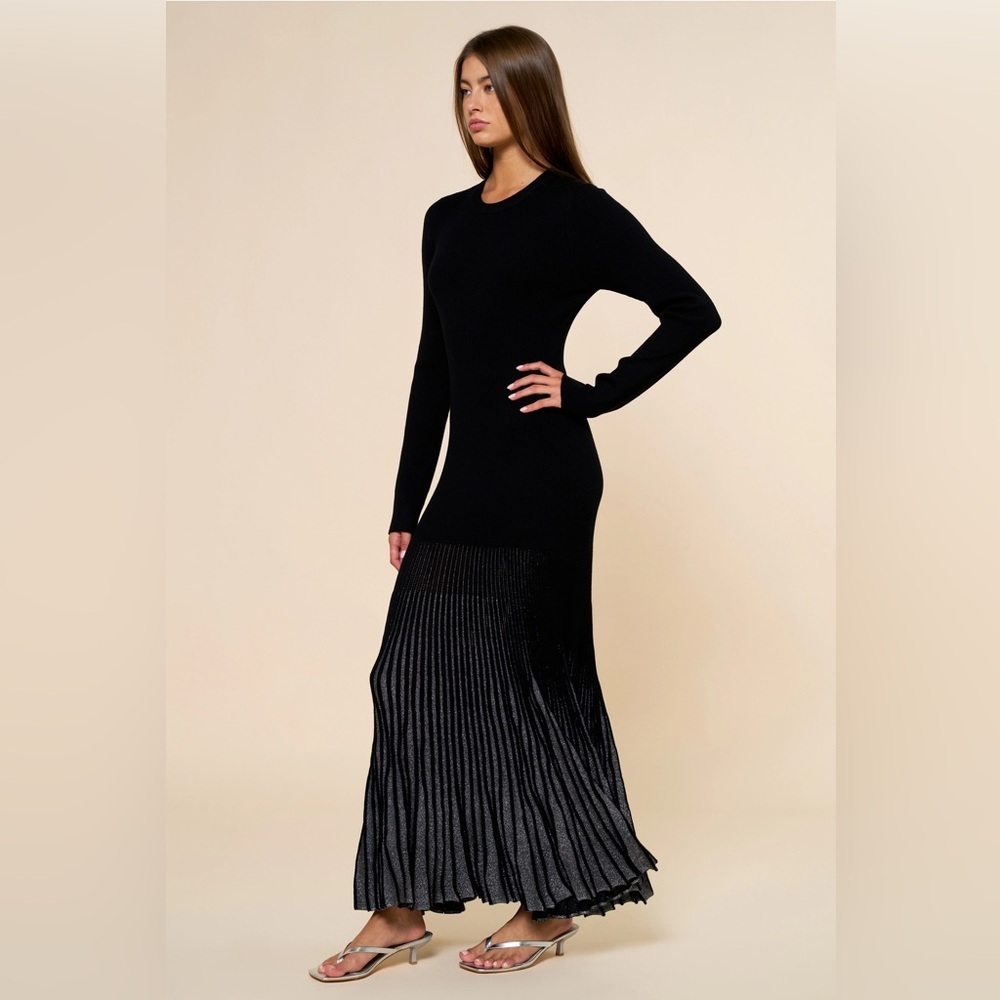 Lalavon Black Knit Maxi Pleated Silver Accents Dress - Picture 3 of 3